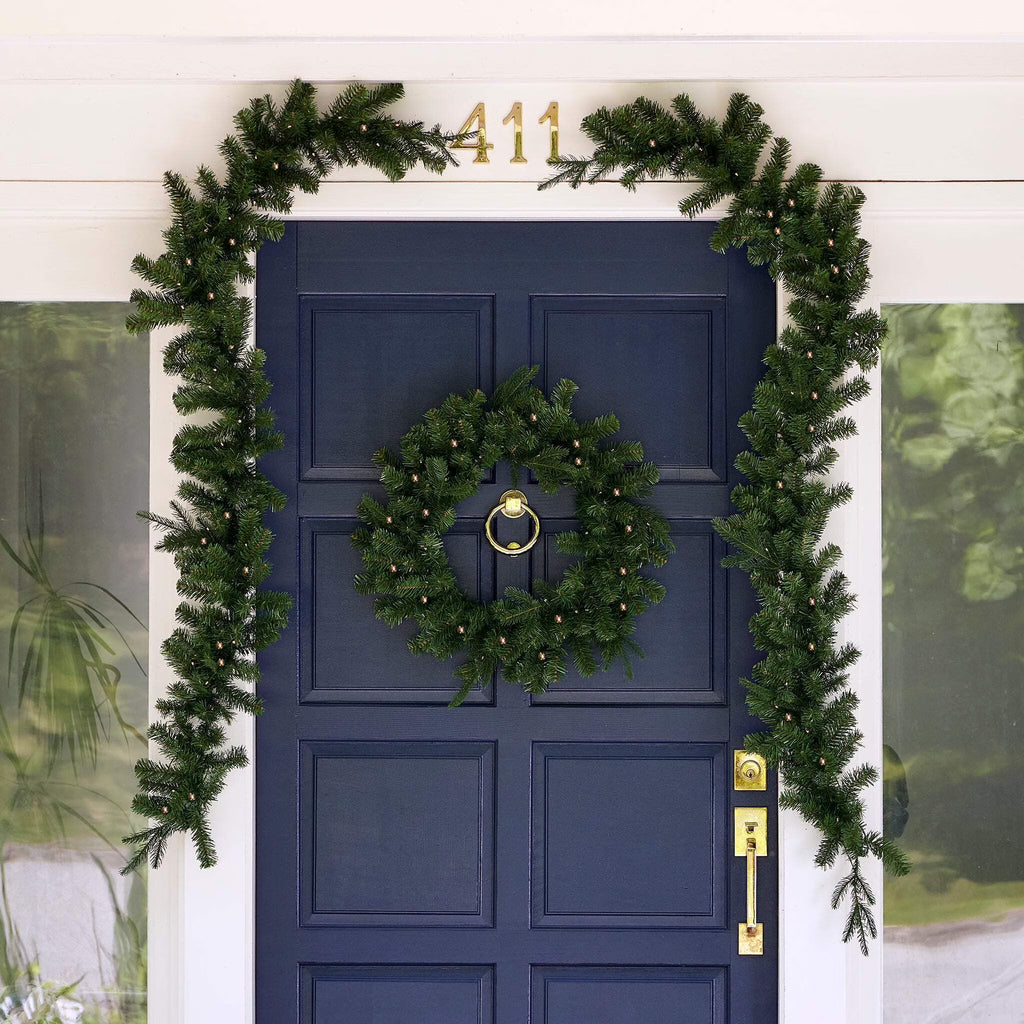 3-Piece Pre-Lit Door Kit with Wreath and Garlands O937