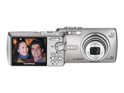 7.1MP Digital Camera with 5X Optical Zoom F6598