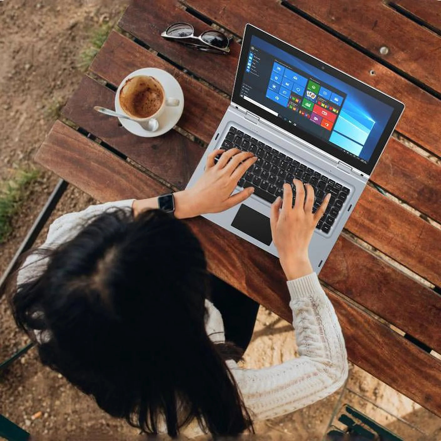 4G LTE 14.1” Touch Screen Laptop M803438