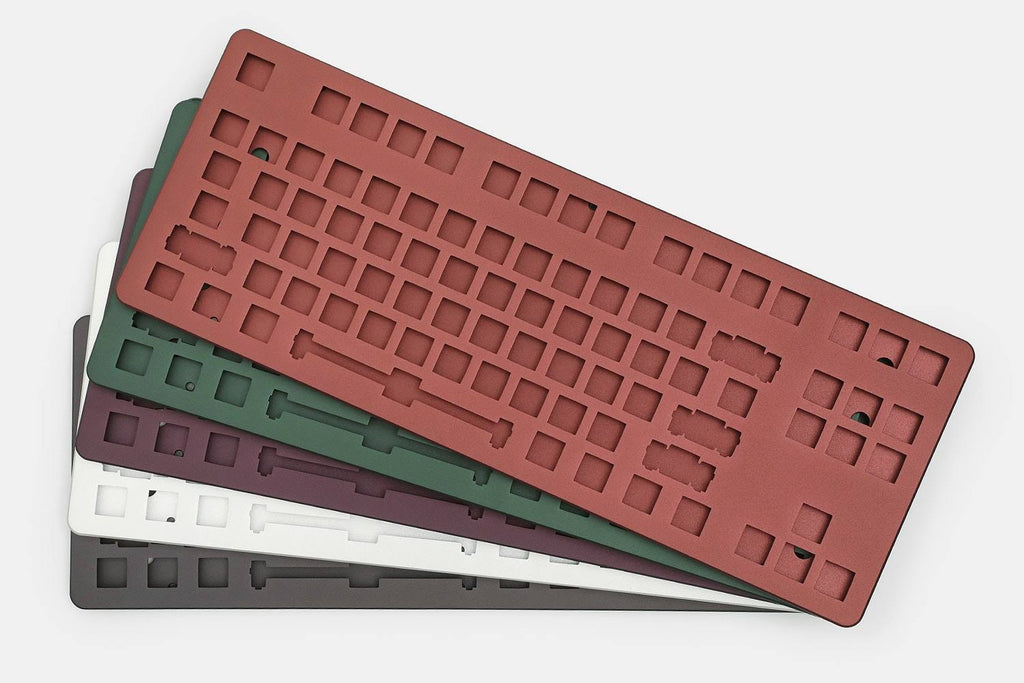 Burgundy Aluminum Case Z205932