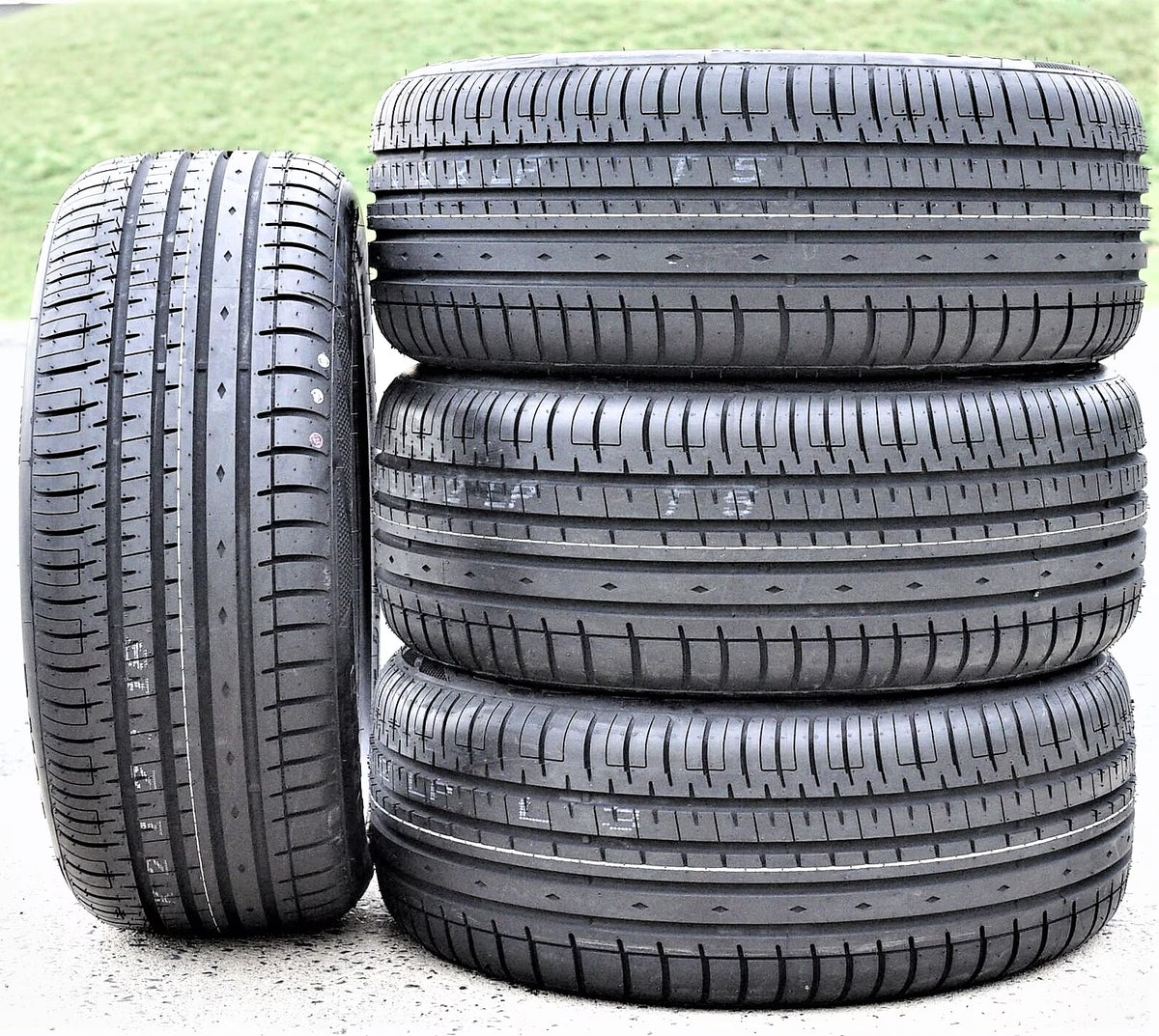 Set of 4 245/40R18 ZR 97Y XL High Performance Tires P4805