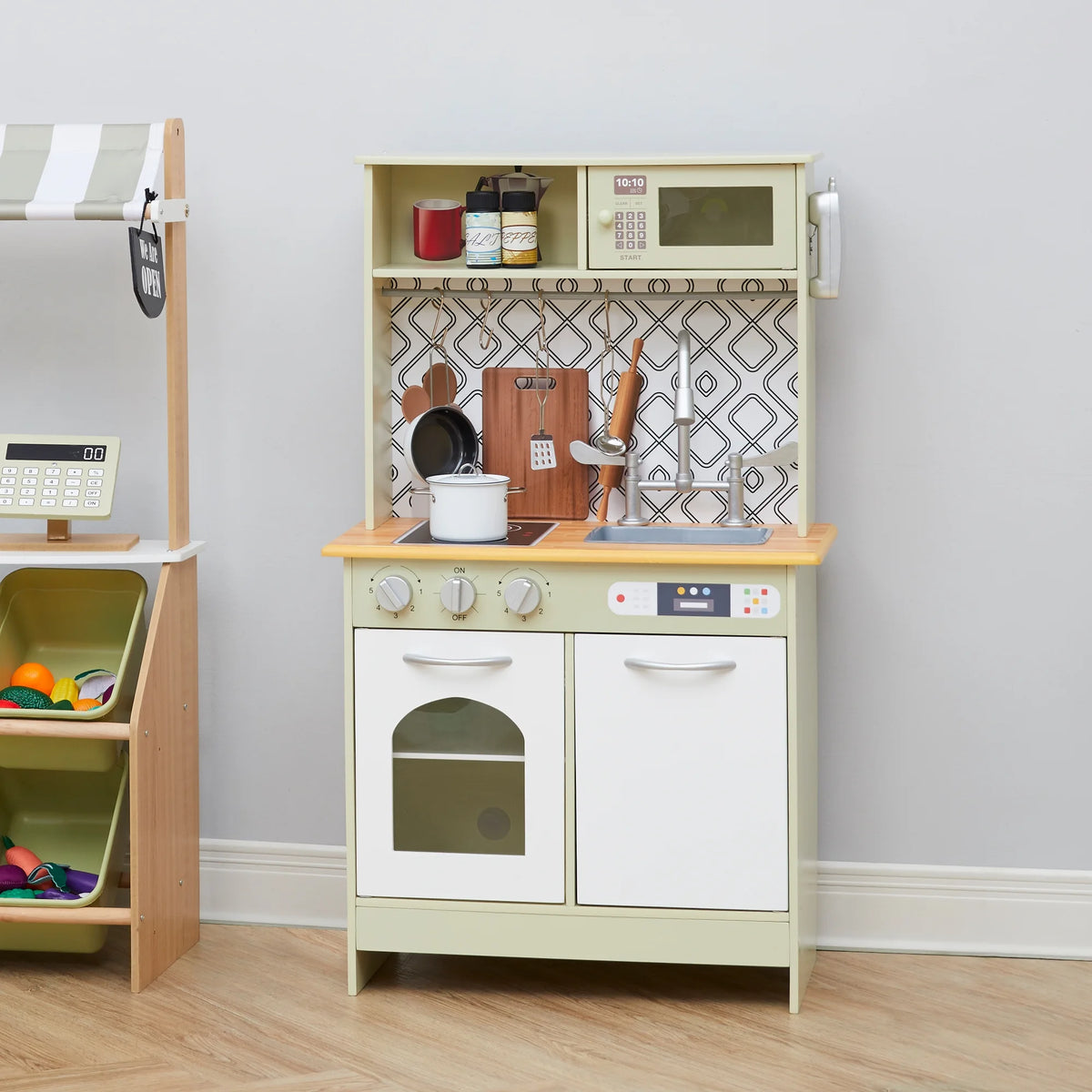 Green/White Wooden Kitchen Playset N81929