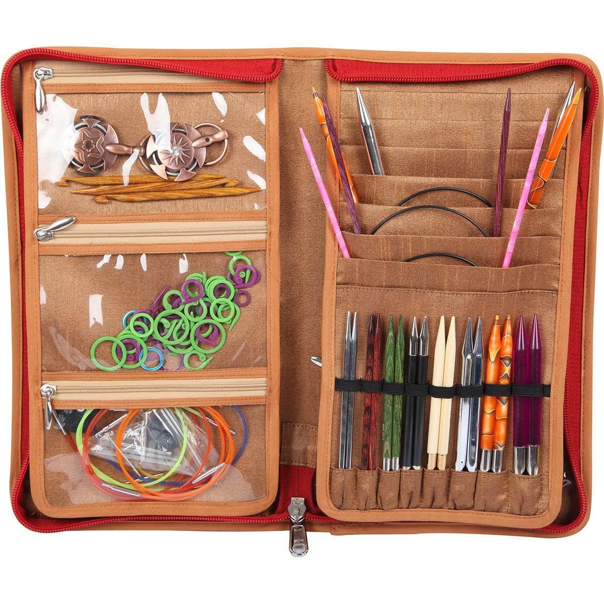 Assorted Needle Case B973840