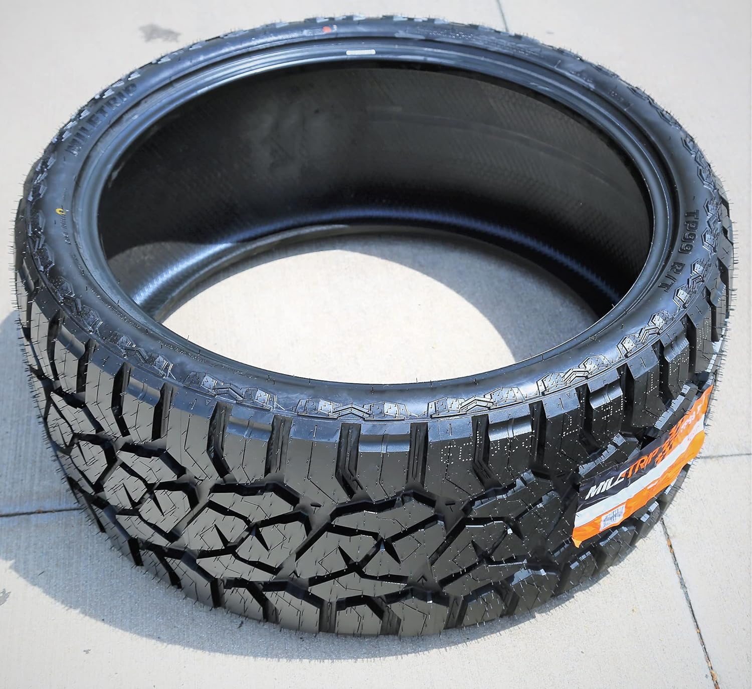 35X13.50R24LT All-Terrain Mud Off-Road Light Truck Radial Tire P68079