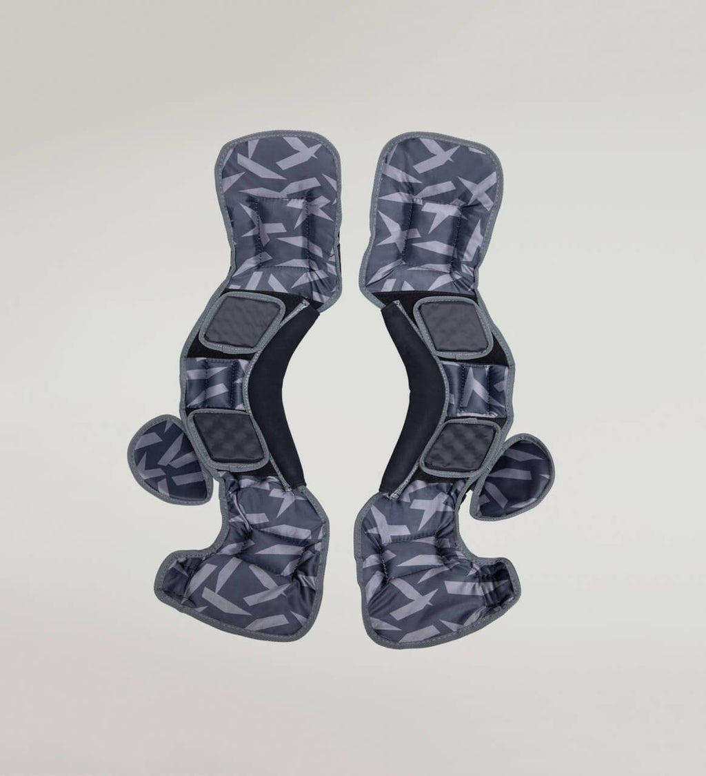 White XL Football Shoulder Pads D77657